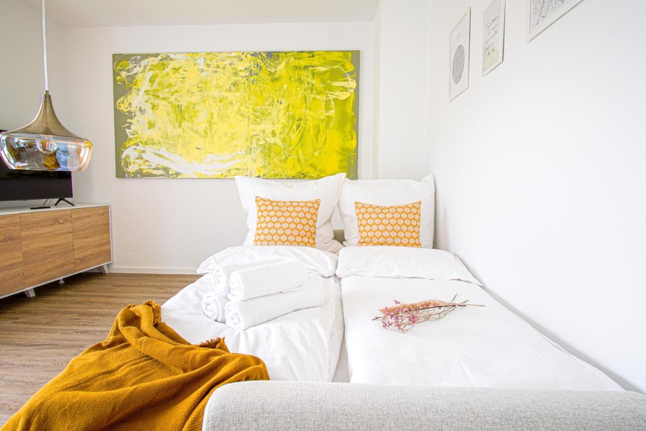 Homefy Come-Together Apartment - Balkon - Aufzug - Free Parking - Smart Tvs Essen Bagian luar foto